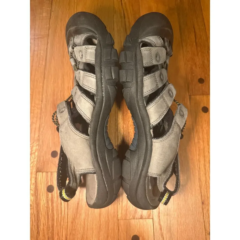 KEEN Newport H2 Closed Toe Sandals Men’s Sz 11 Gray Water Hiking Outdoor Shoes